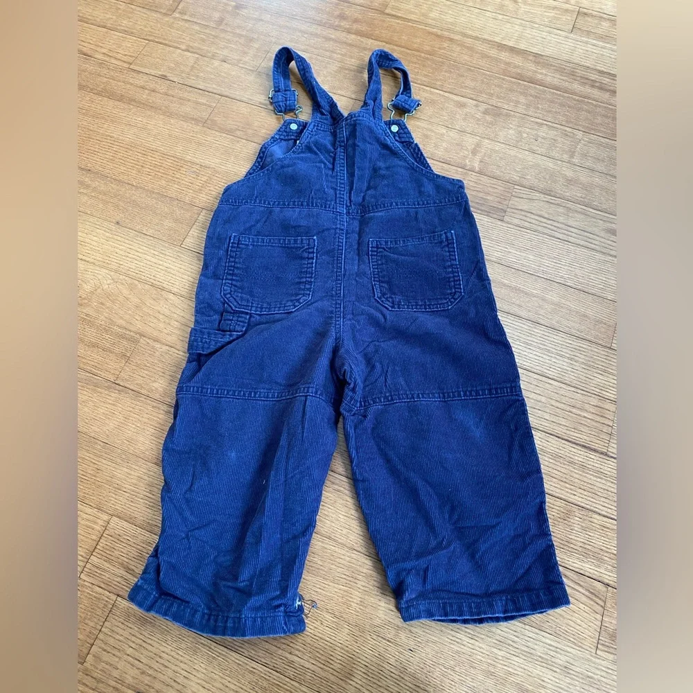 Carters stylish dark